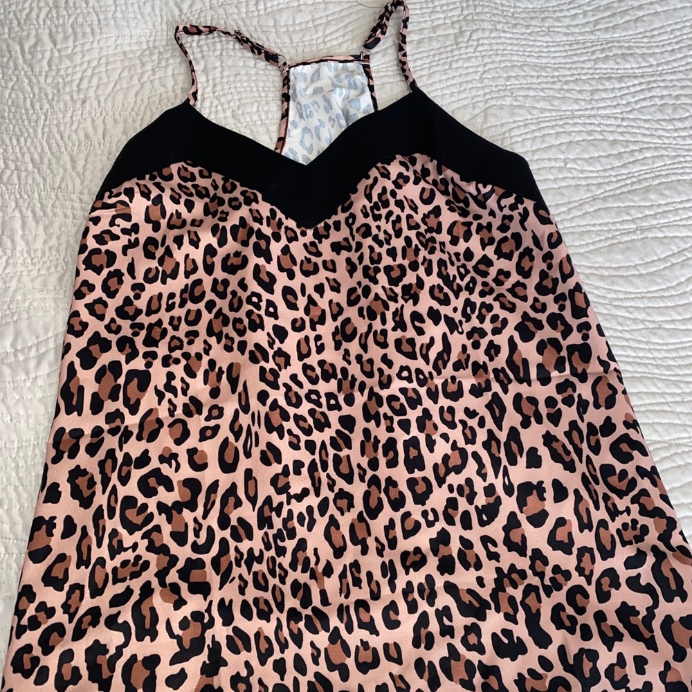 An Amazon cute leopard top!